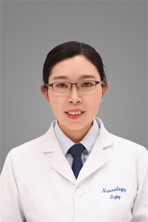 李青